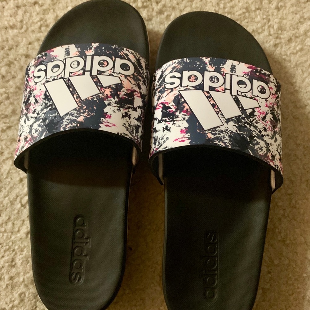 Size 8 multi color adidas slides.
